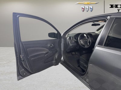 2019 Nissan Versa 1.6 SV