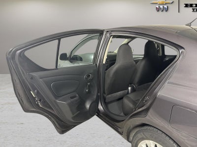 2015 Nissan Versa S Plus