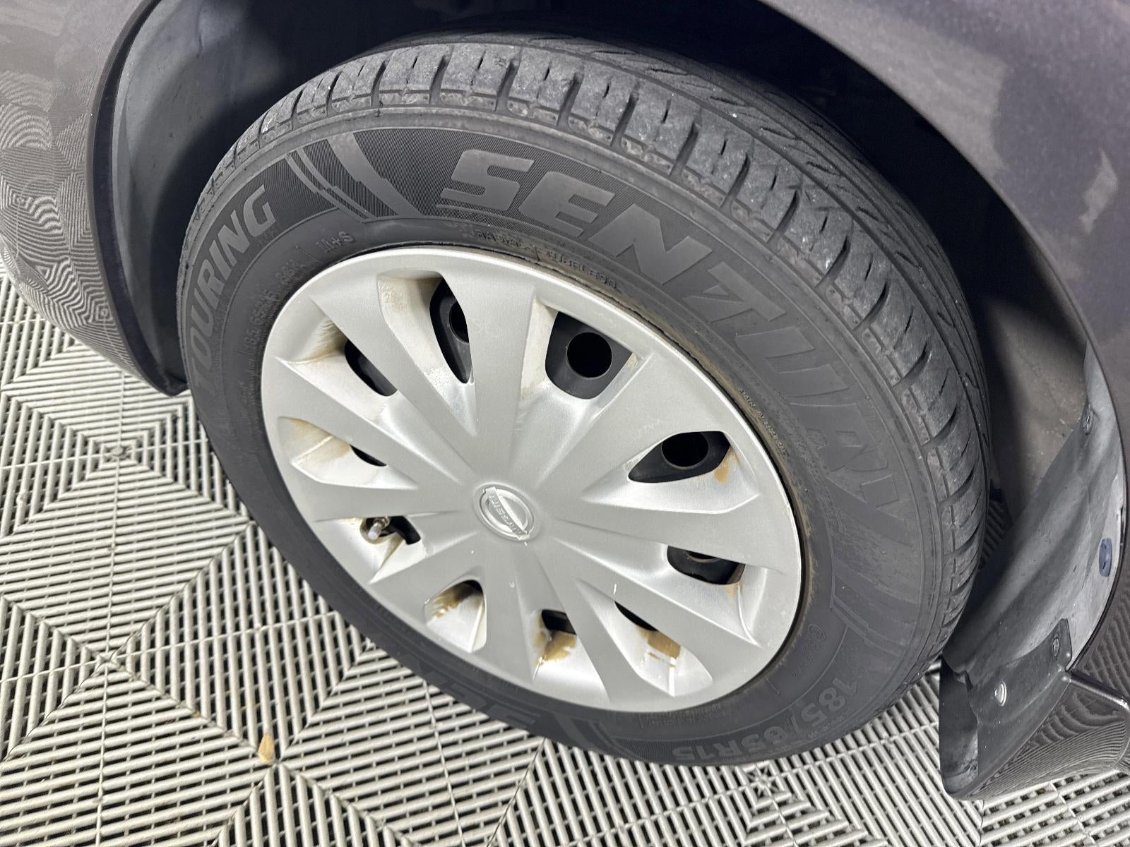 2015 Nissan Versa S Plus