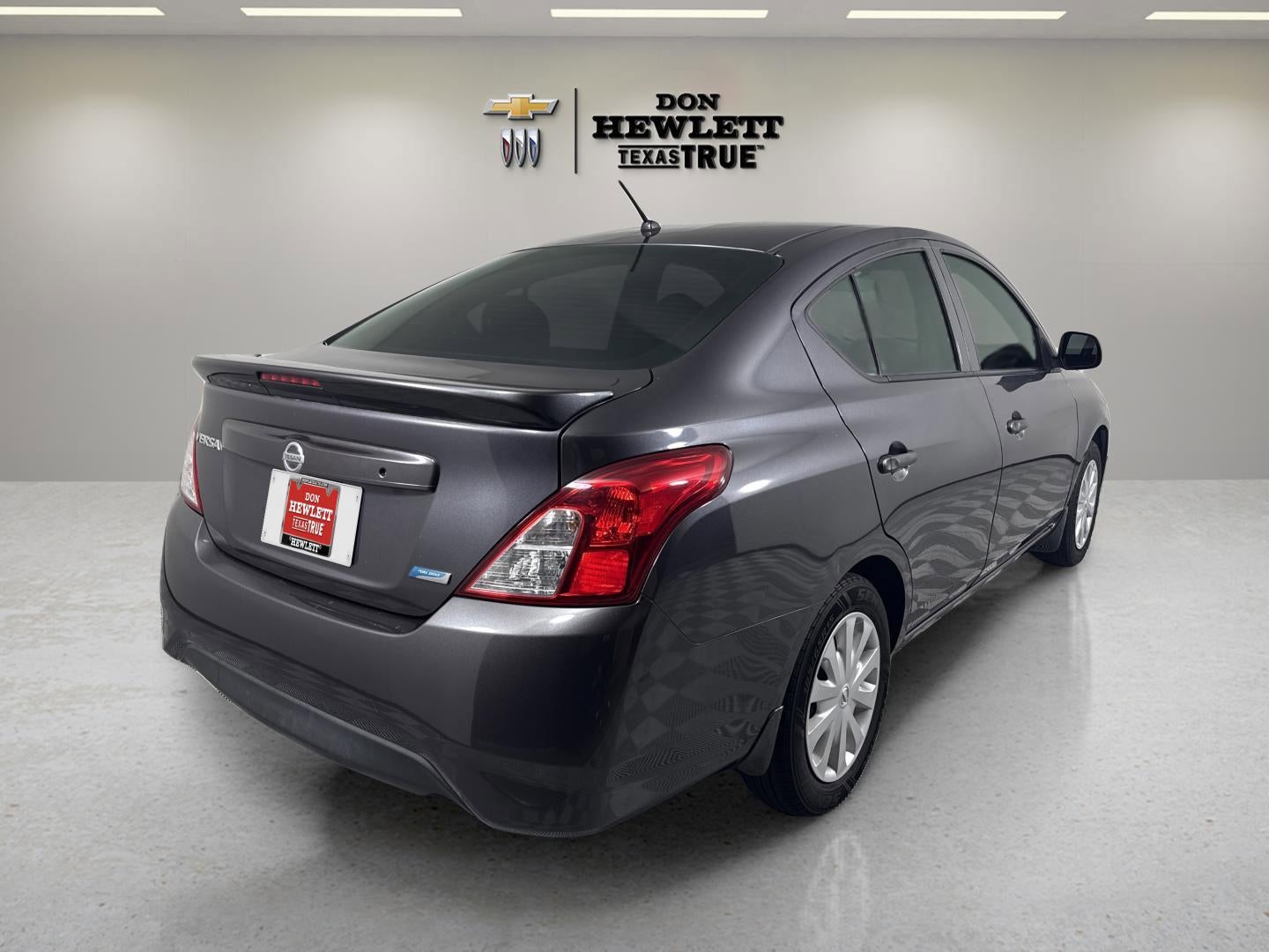 2015 Nissan Versa S Plus