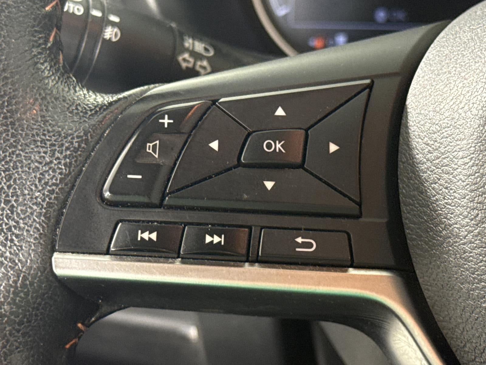 2019 Nissan Kicks SR