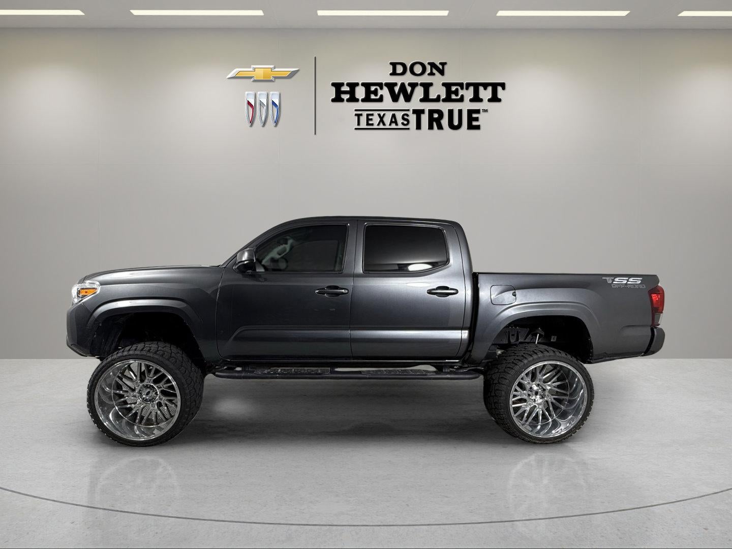 2023 Toyota Tacoma SR V6