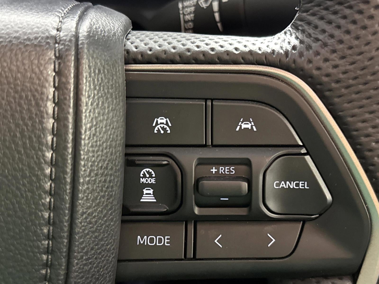 2026 Toyota Tacoma 4WD SR5