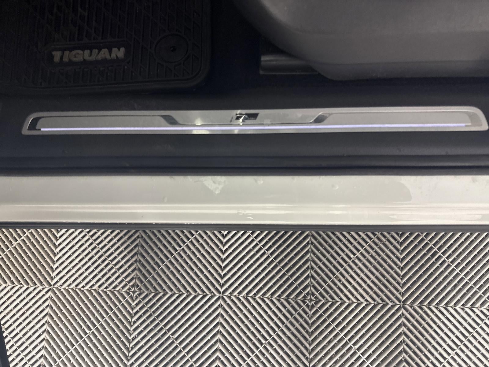 2021 Volkswagen Tiguan 2.0T SEL Premium R-Line