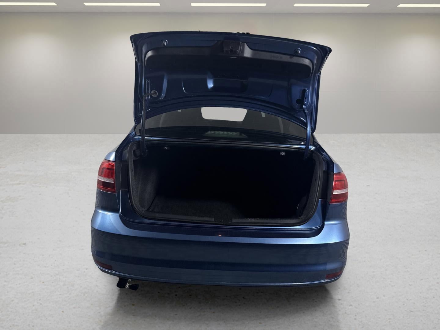 2015 Volkswagen Jetta 2.0L S