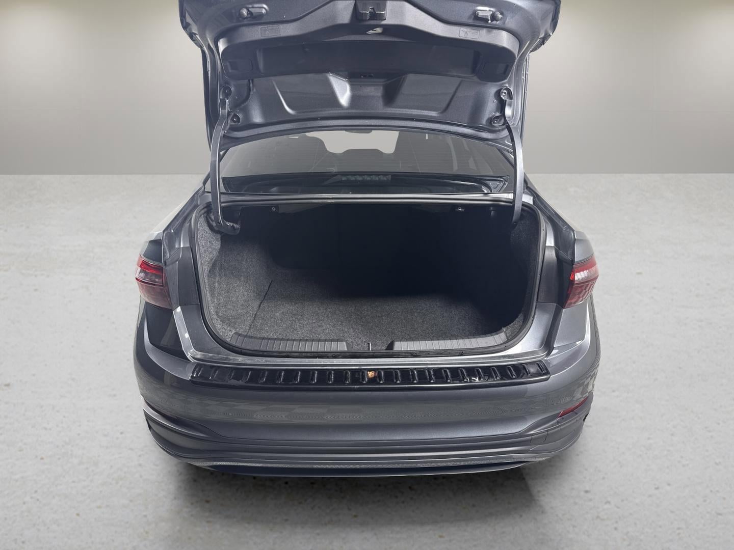 2025 Volkswagen Jetta S