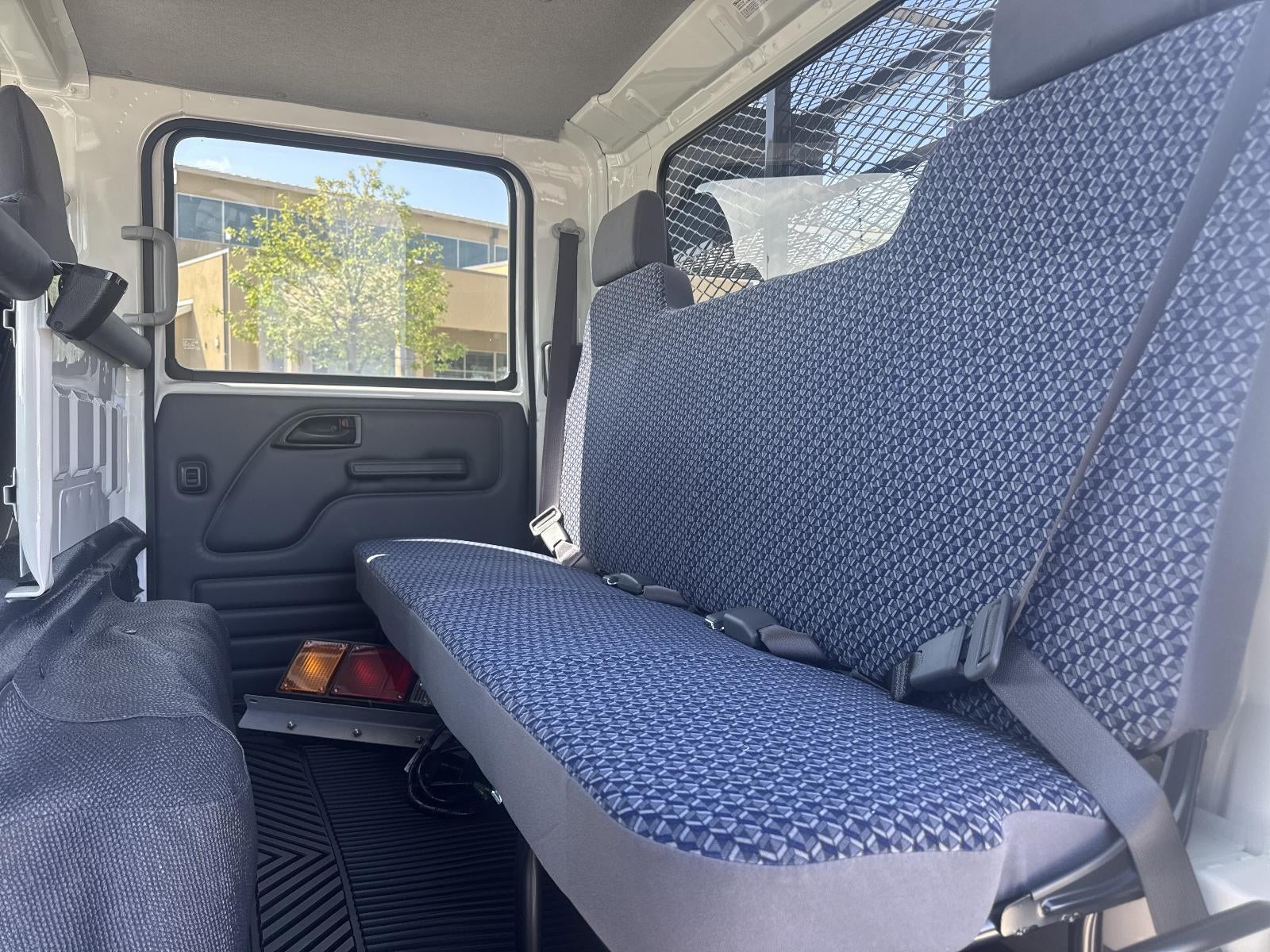 2026 Chevrolet Low Cab Forward 4500 HG NA