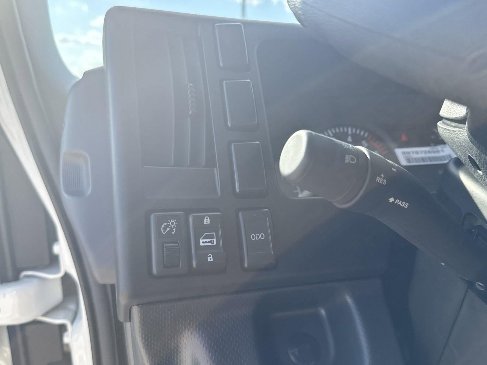 2025 Chevrolet Low Cab Forward 5500 XG NA