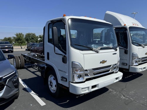 2025 Chevrolet Low Cab Forward 5500 XG NA
