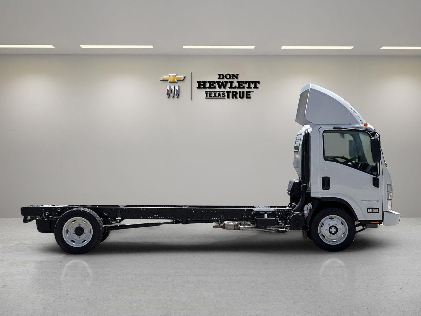 2025 Chevrolet Low Cab Forward 5500 XG NA