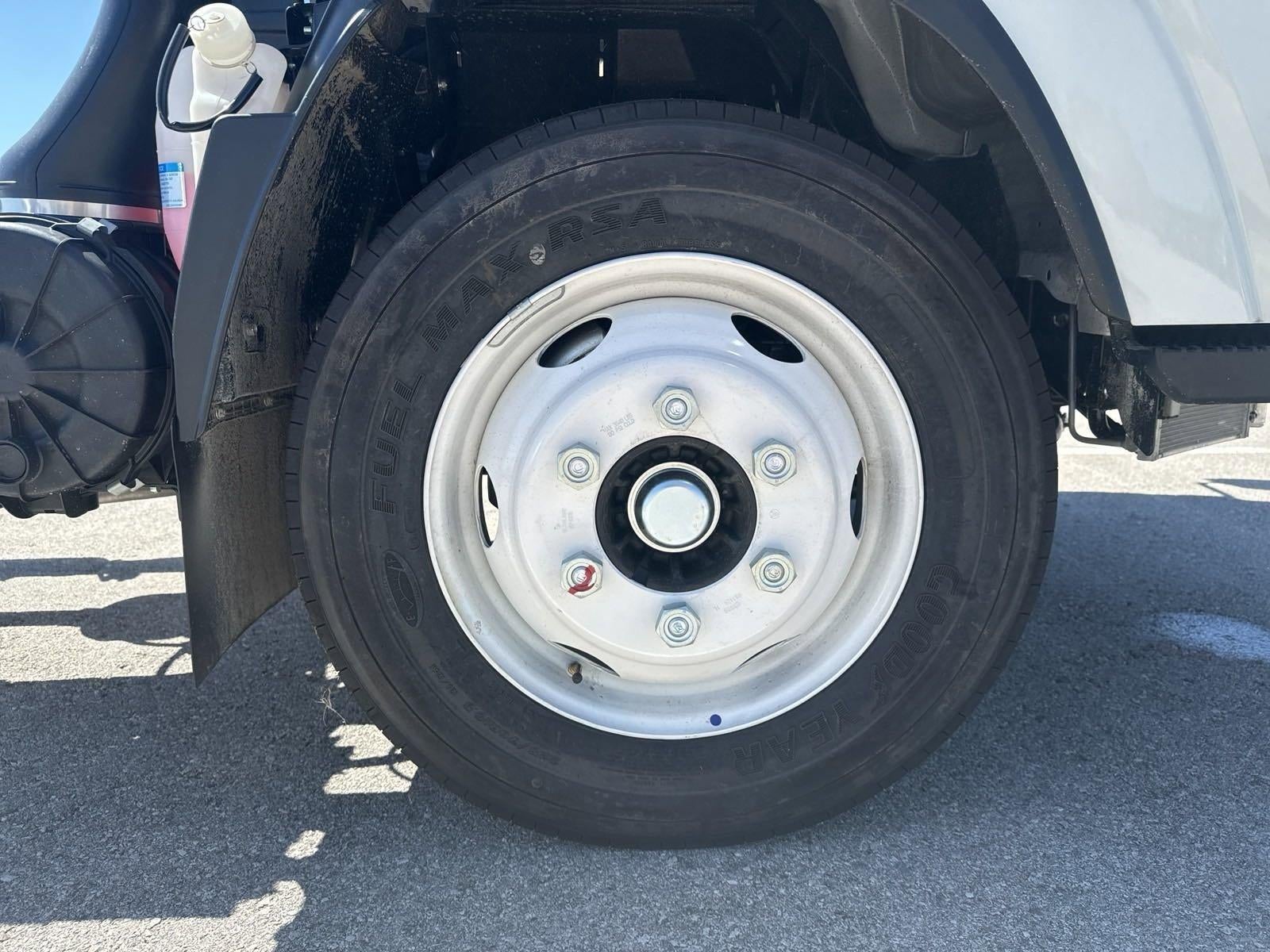 2025 Chevrolet Low Cab Forward 5500 XG NA