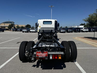 2025 Chevrolet Low Cab Forward 5500 XG NA