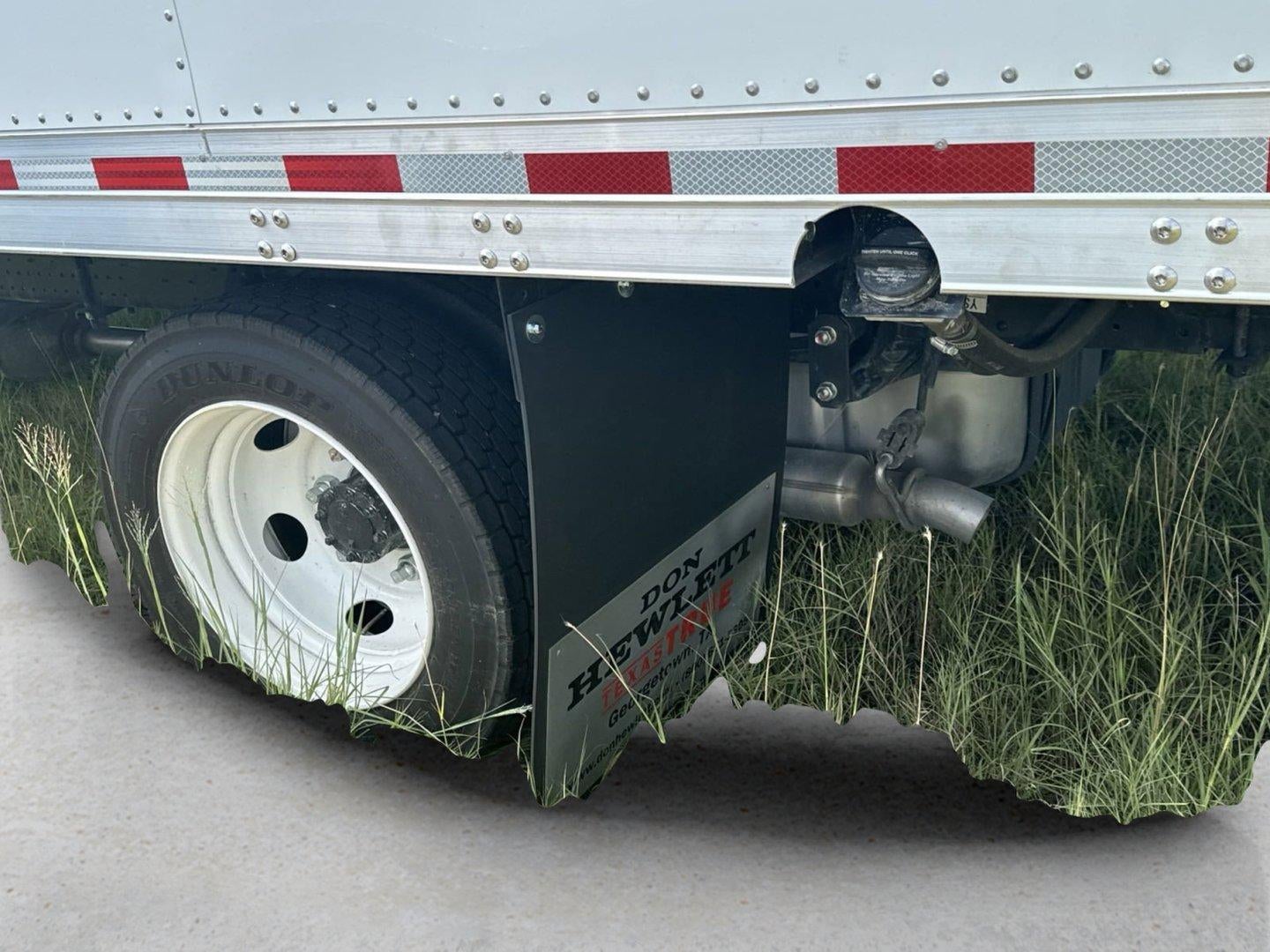 2025 Chevrolet Low Cab Forward 5500 XG NA