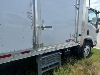 2025 Chevrolet Low Cab Forward 5500 XG NA