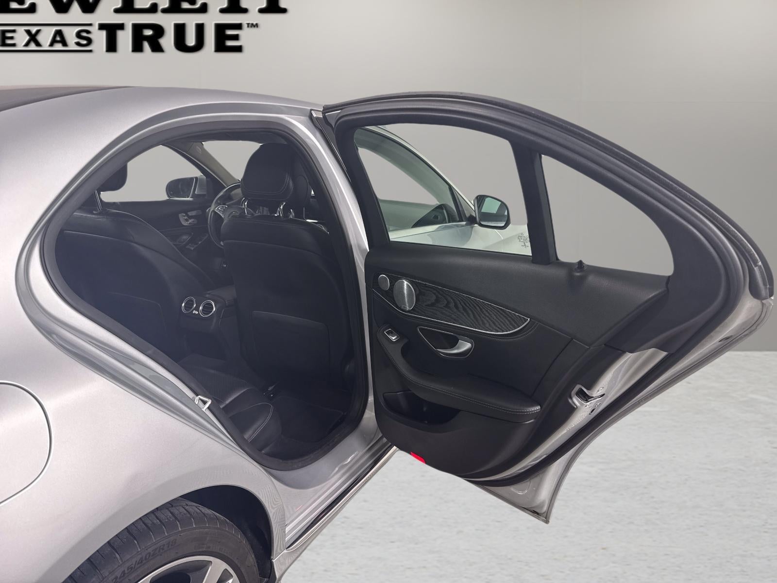 2015 Mercedes-Benz C 300 4MATIC®