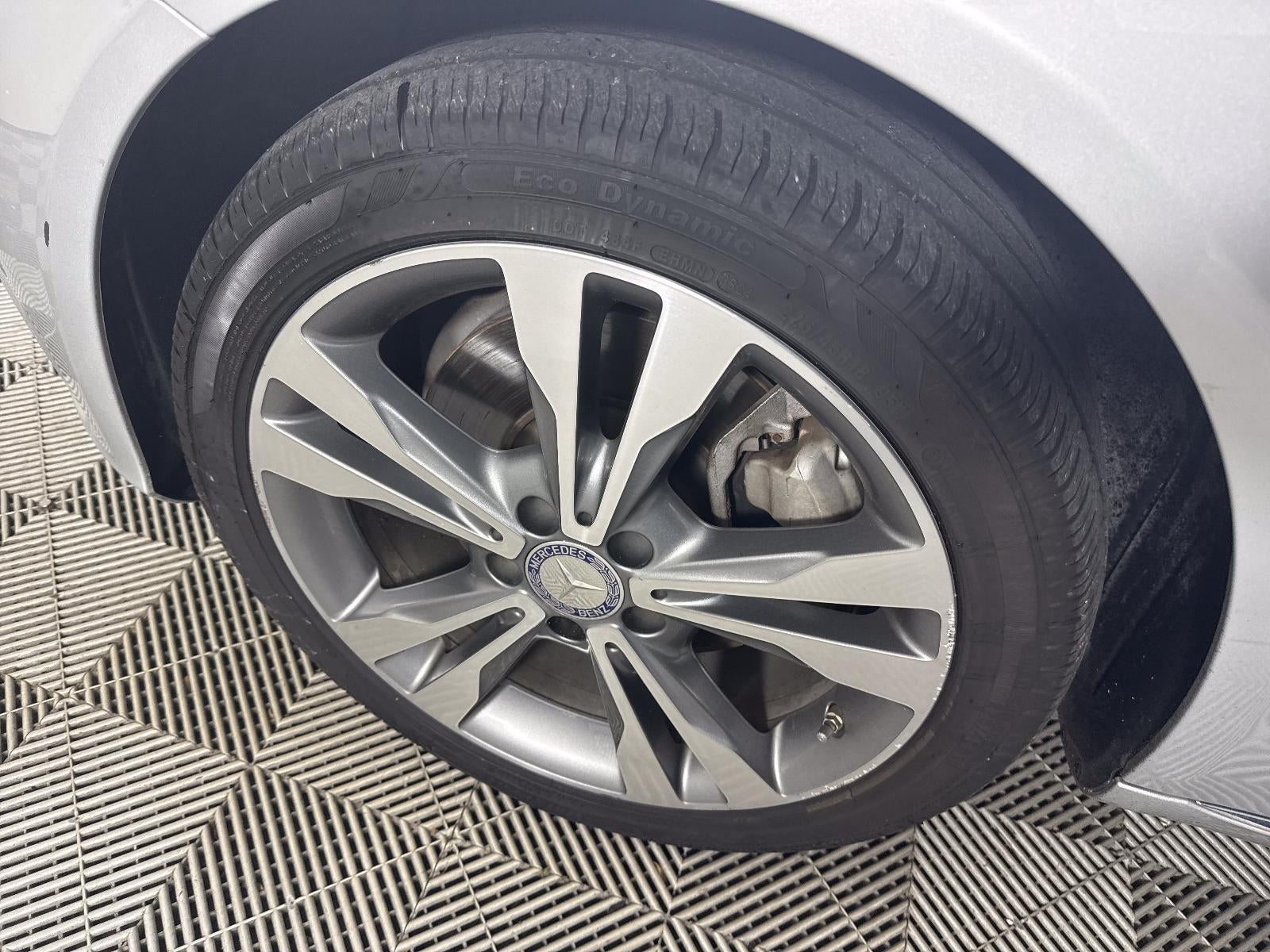 2015 Mercedes-Benz C 300 4MATIC®