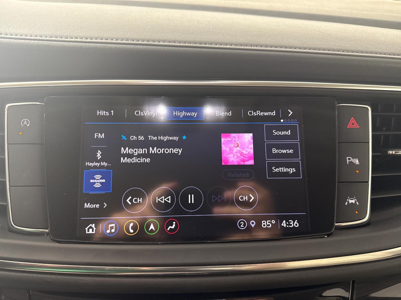 2023 Buick Enclave Premium