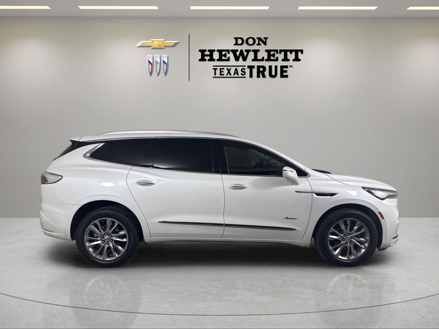 2023 Buick Enclave Avenir