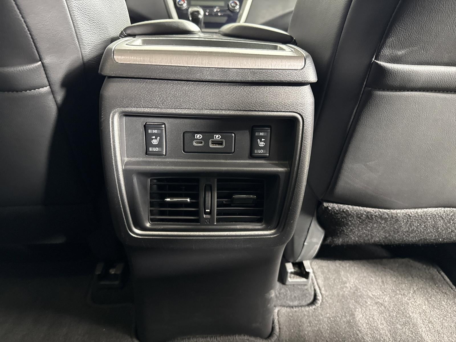 2023 Nissan Murano SL