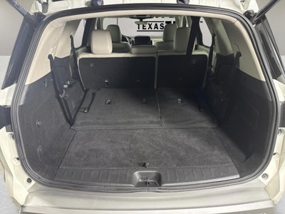2024 Nissan Pathfinder SL FWD