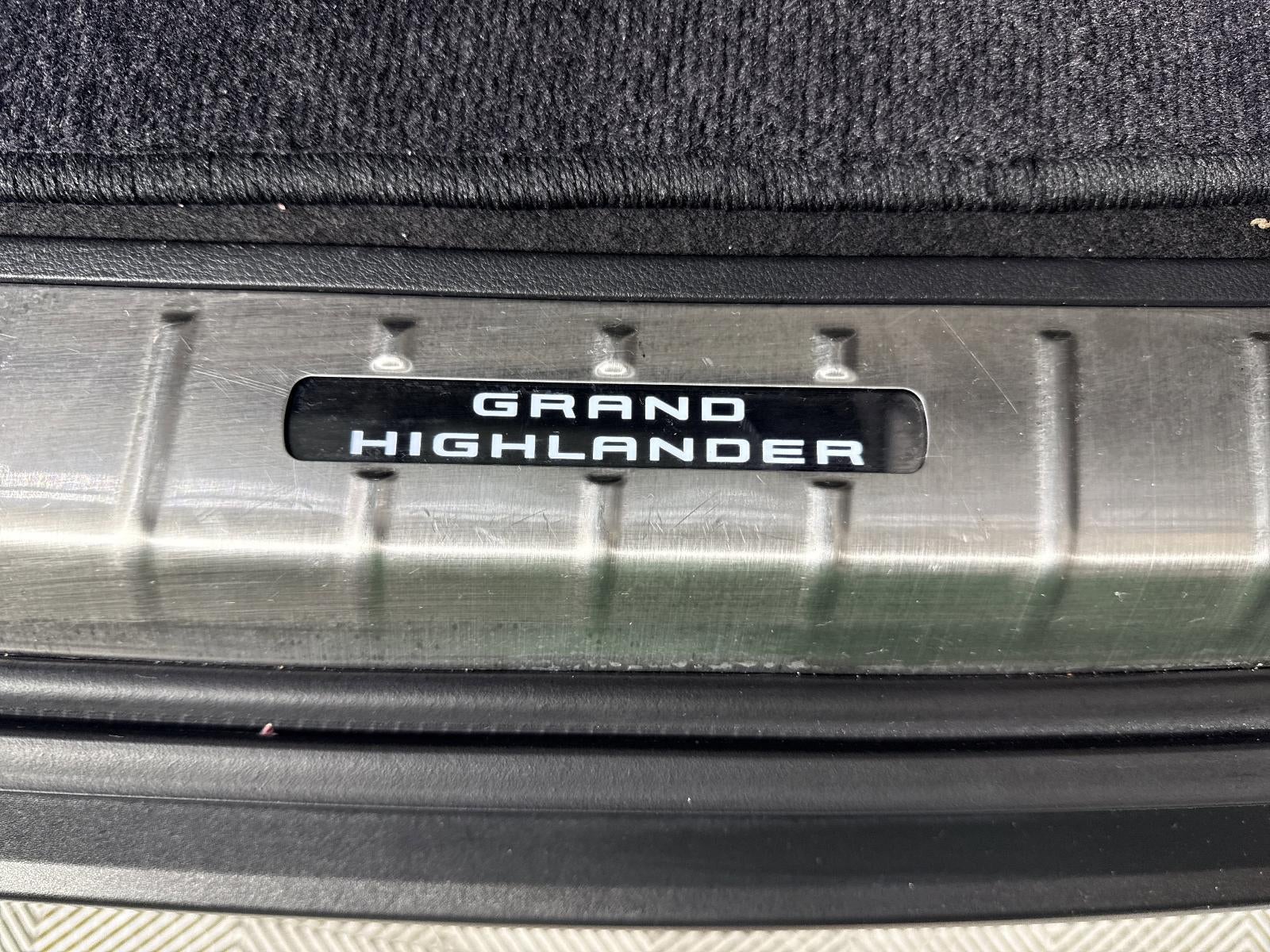 2026 Toyota Grand Highlander LE