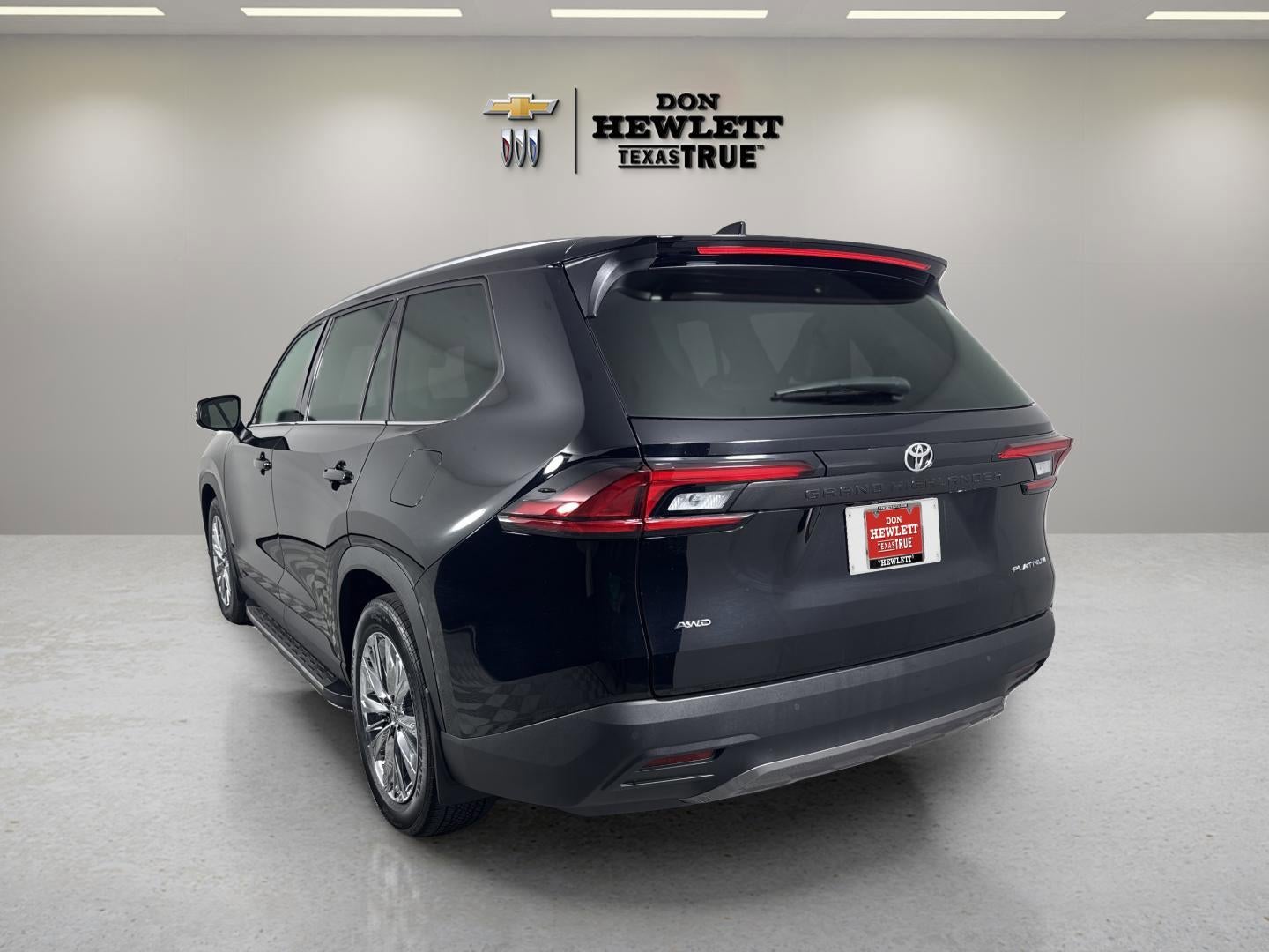 2026 Toyota Grand Highlander LE