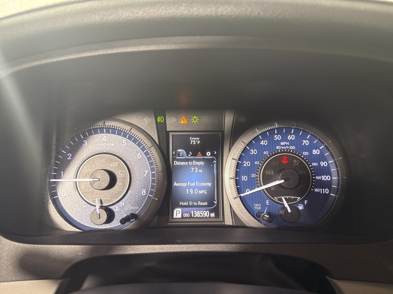 2015 Toyota Sienna XLE 8 Passenger