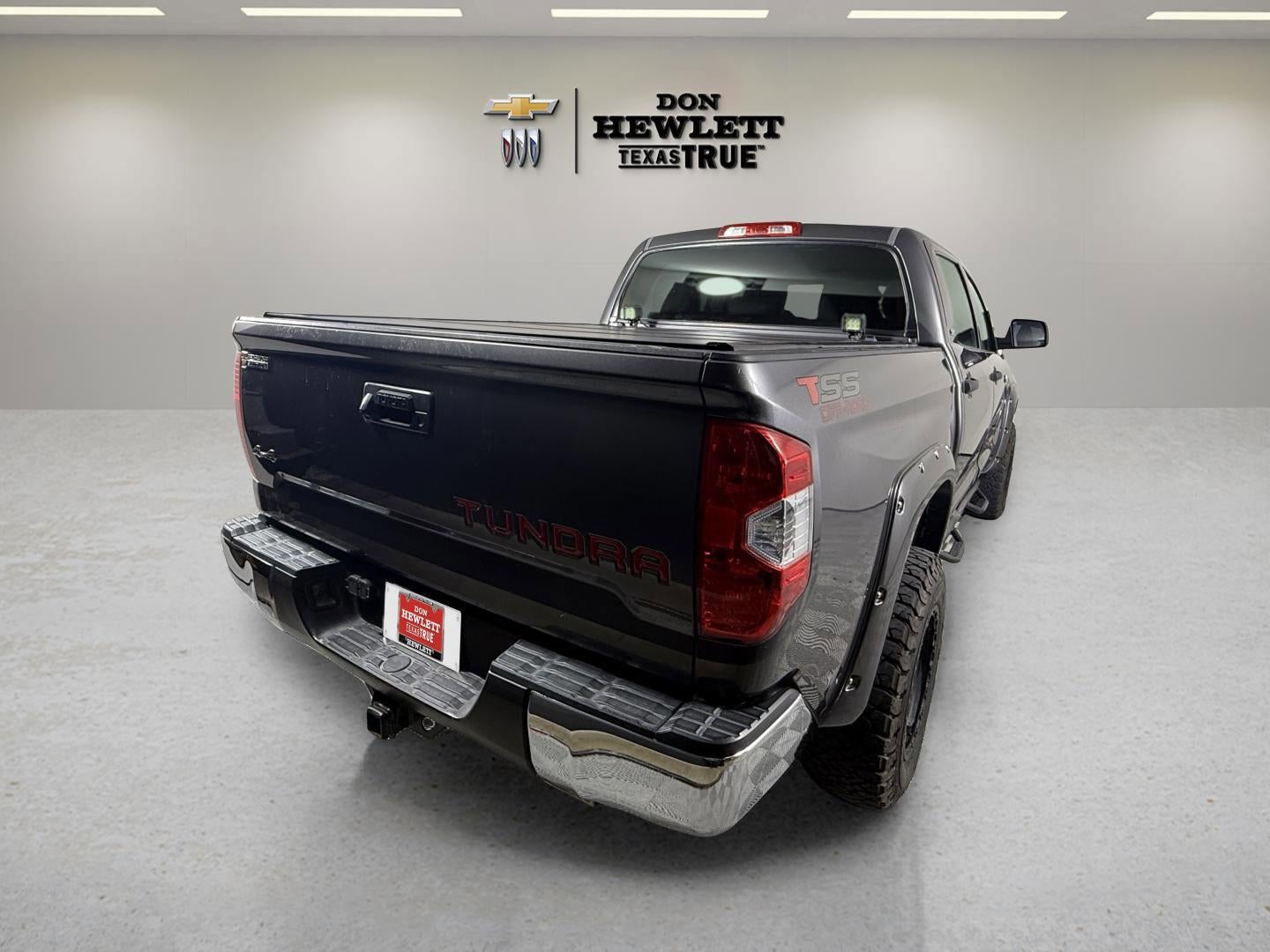 2015 Toyota Tundra SR5 5.7L V8