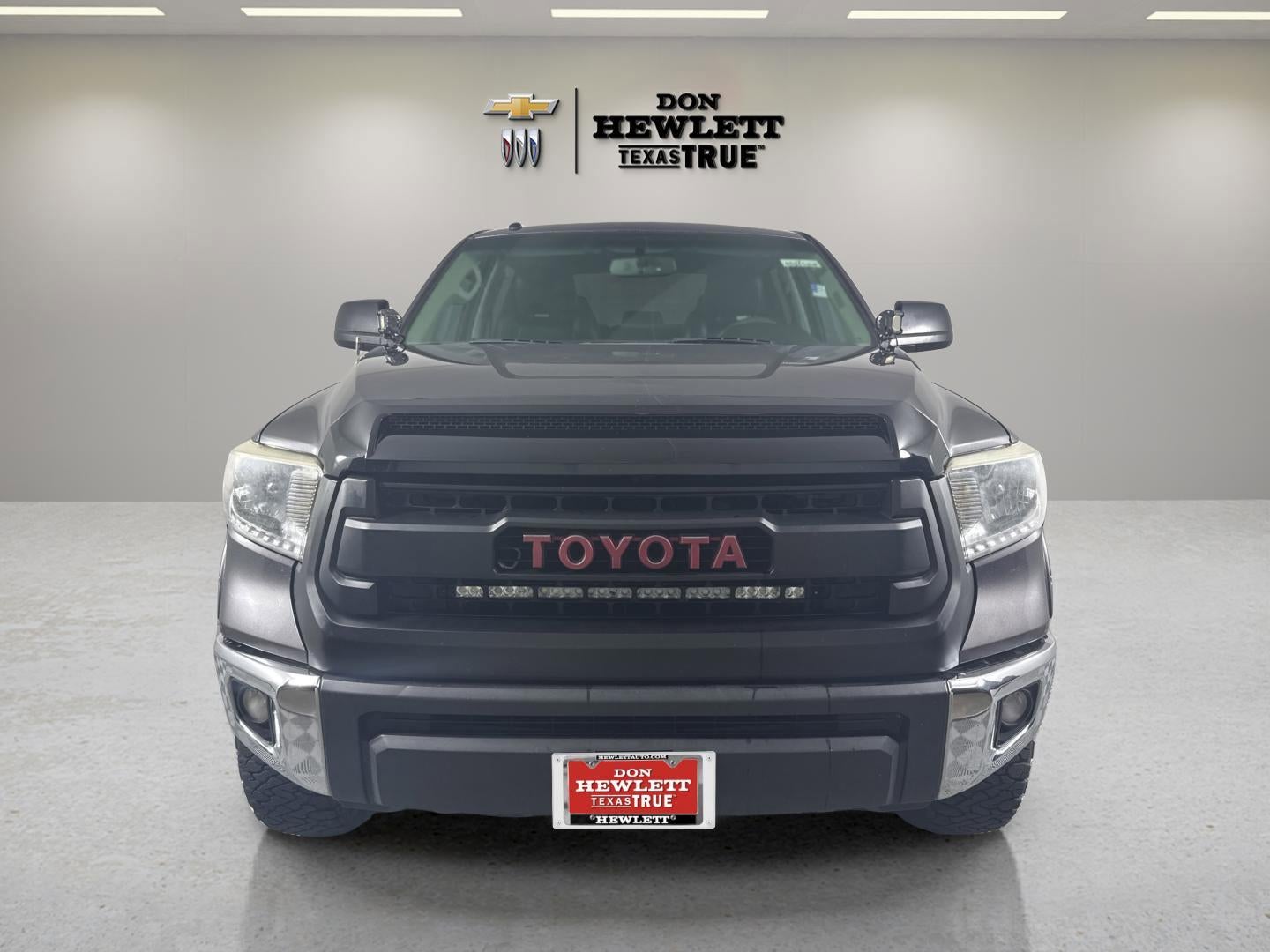 2015 Toyota Tundra SR5 5.7L V8