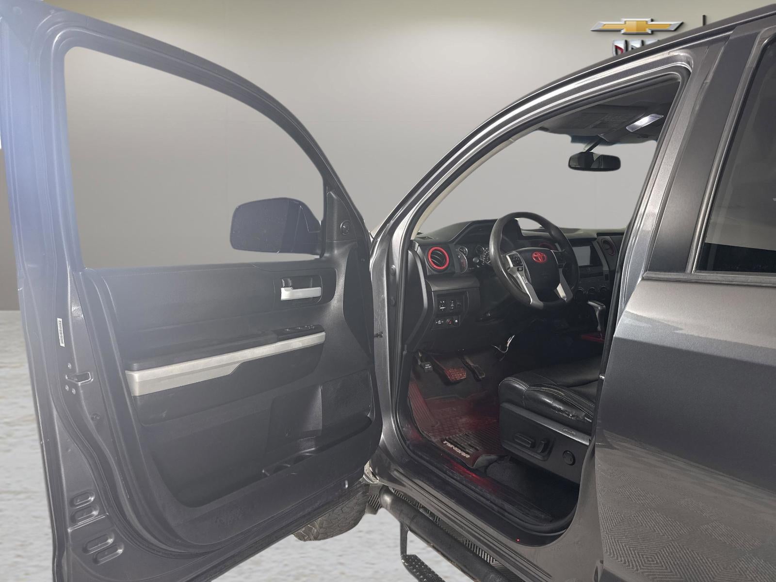 2015 Toyota Tundra SR5 5.7L V8