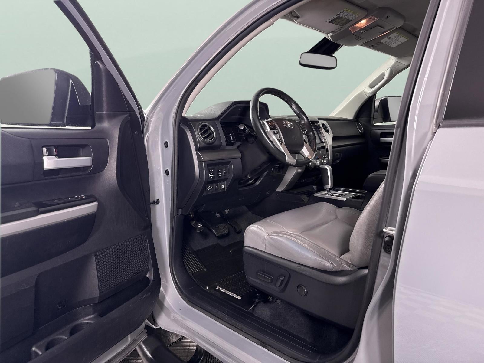 2021 Toyota Tundra 2WD SR5