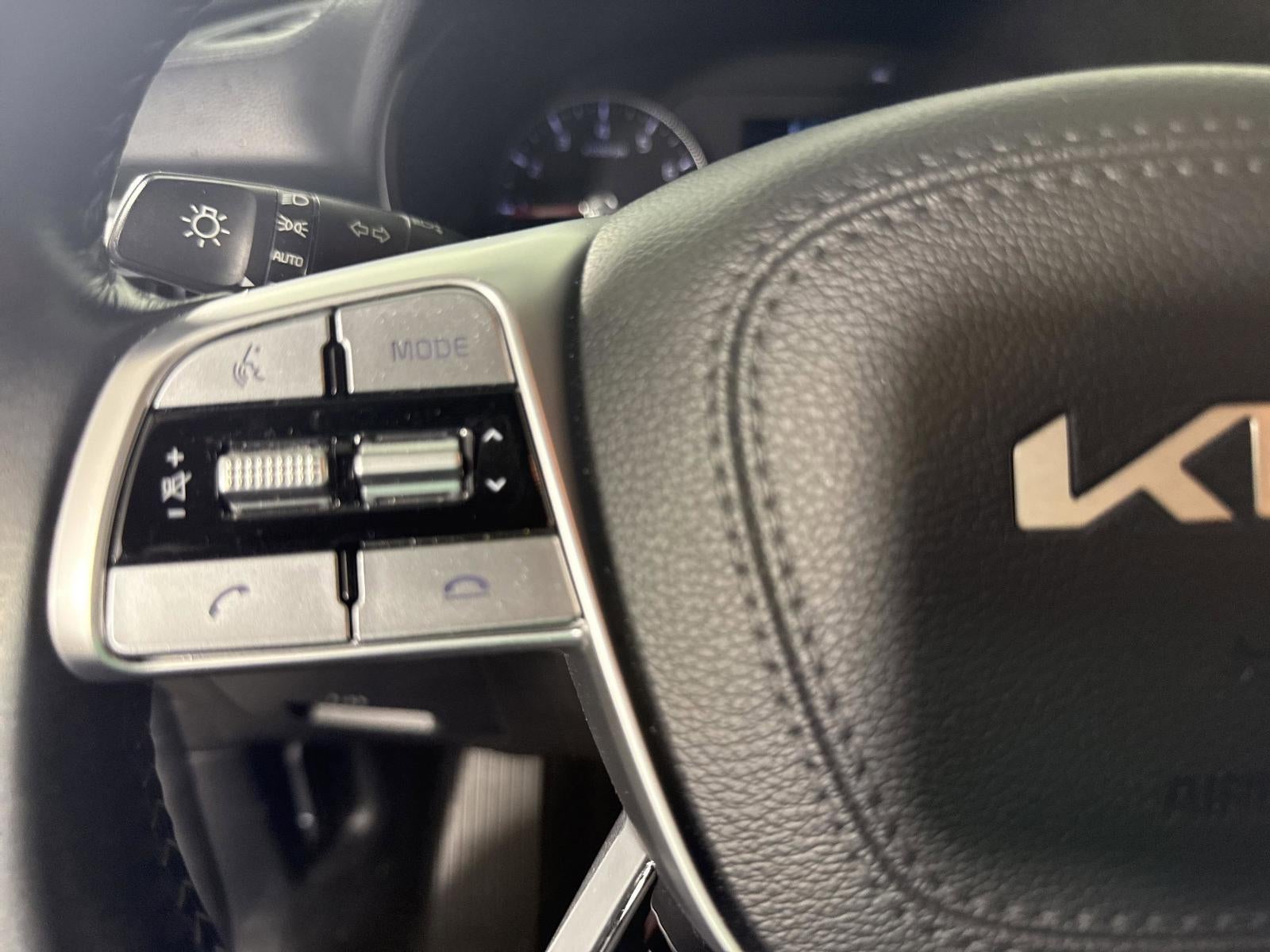 2022 Kia Telluride LX