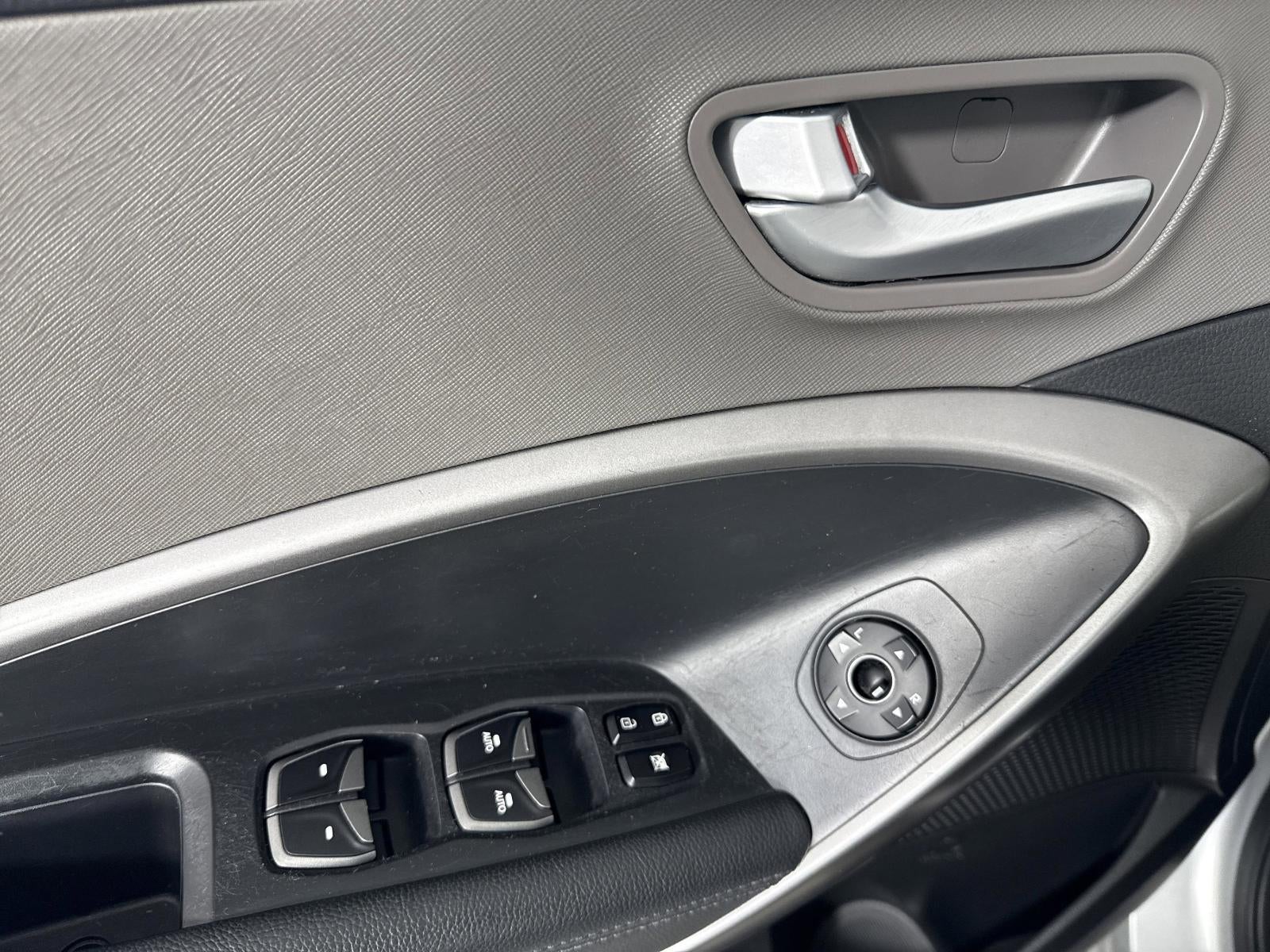 2016 Hyundai Santa Fe Sport FWD 4dr 2.4