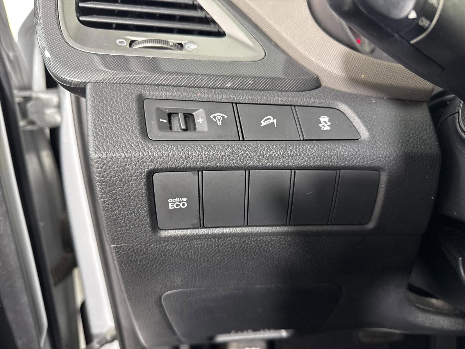 2016 Hyundai Santa Fe Sport FWD 4dr 2.4