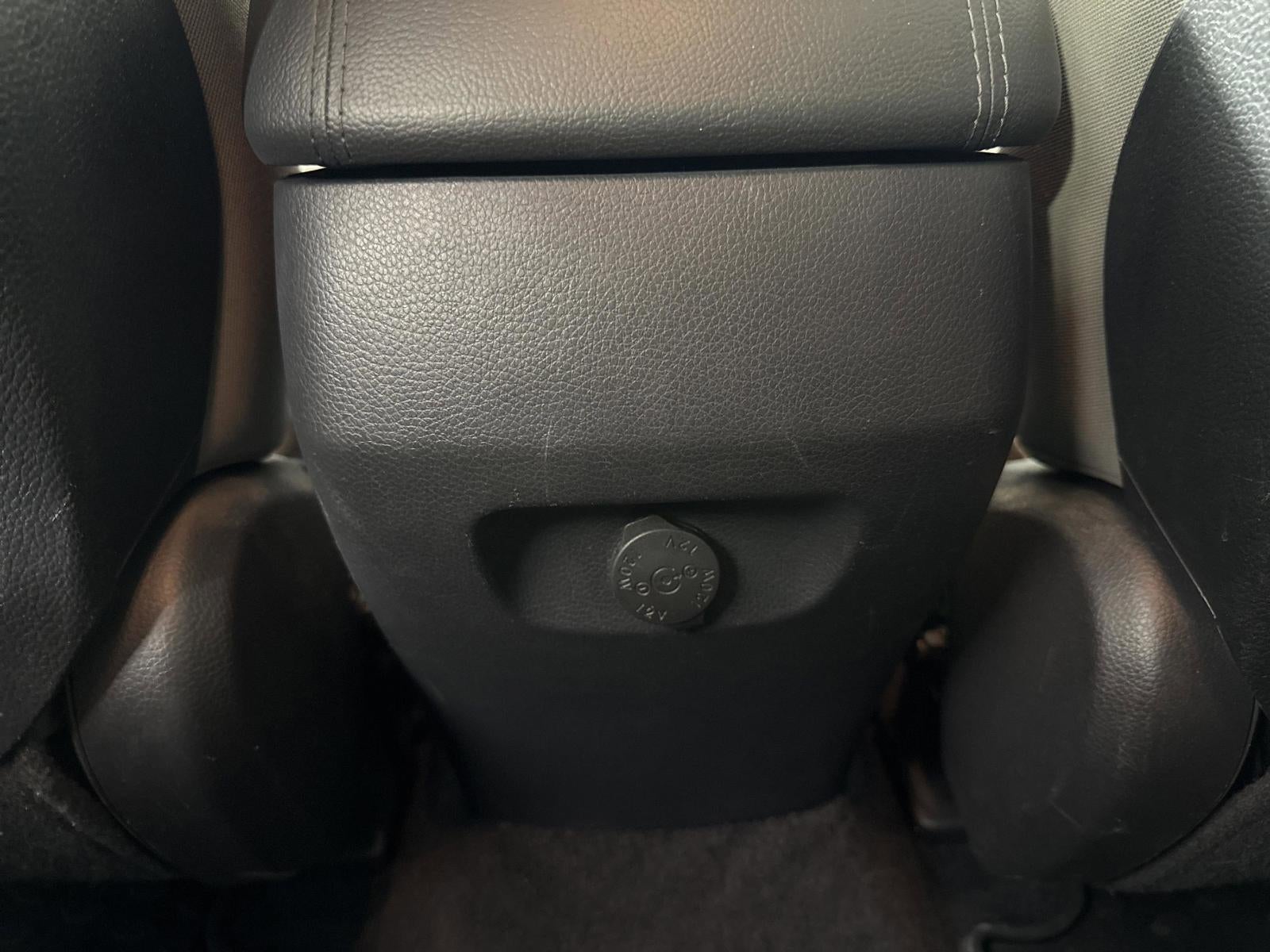 2016 Hyundai Santa Fe Sport FWD 4dr 2.4