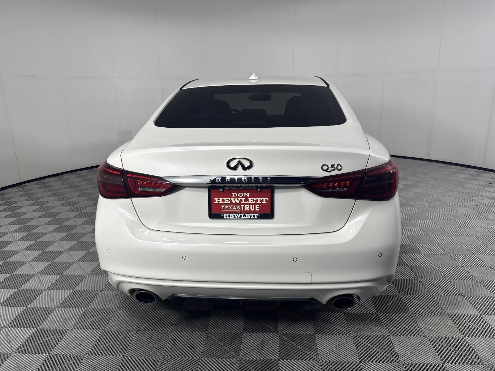 2023 INFINITI Q50 LUXE