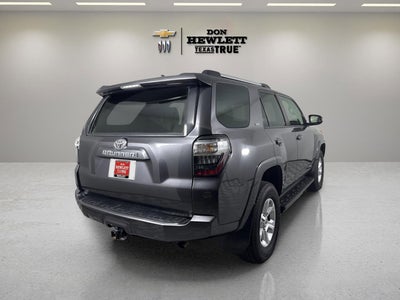 2022 Toyota 4Runner SR5