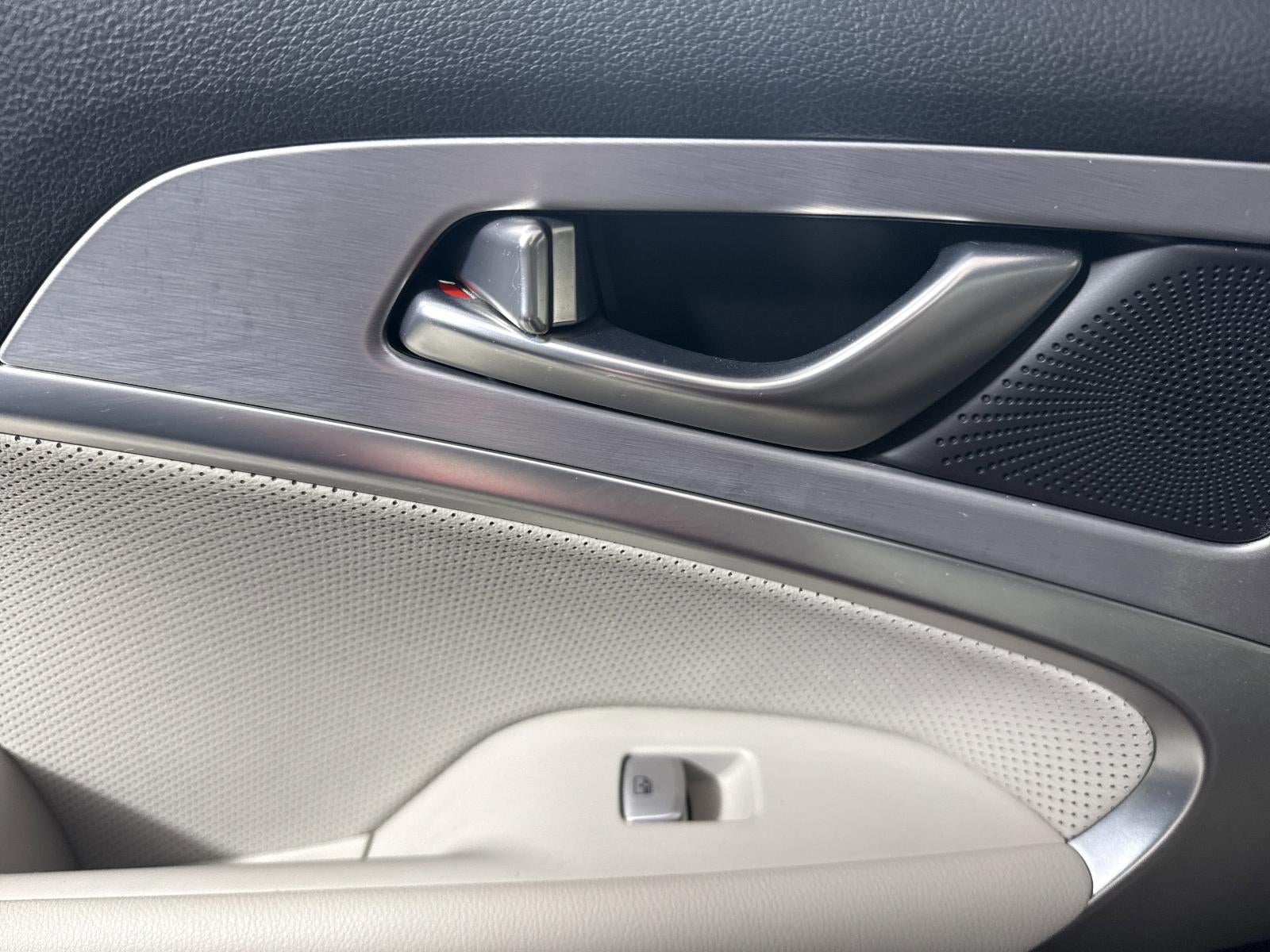 2019 Genesis G70 2.0T Advanced