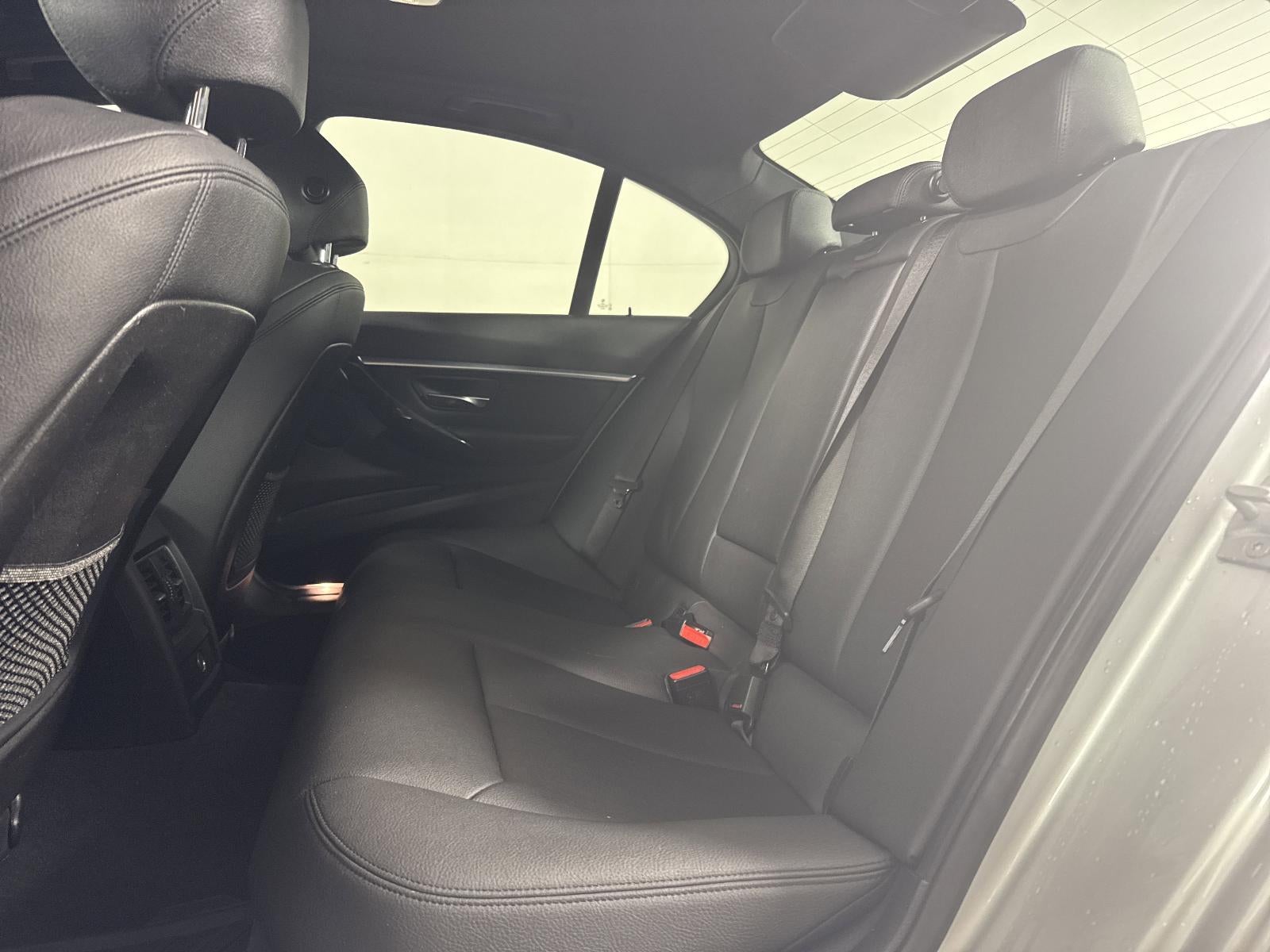 2017 BMW 3 Series 330i