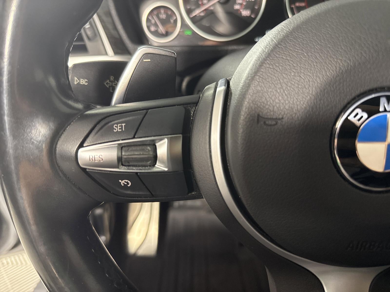 2017 BMW 3 Series 330i