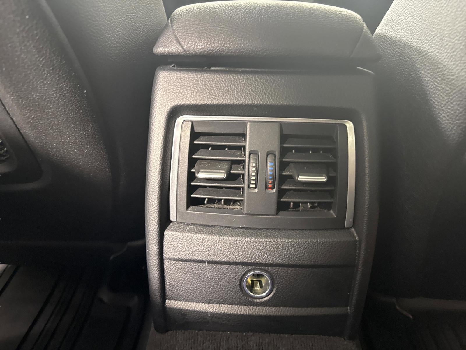 2017 BMW 3 Series 330i