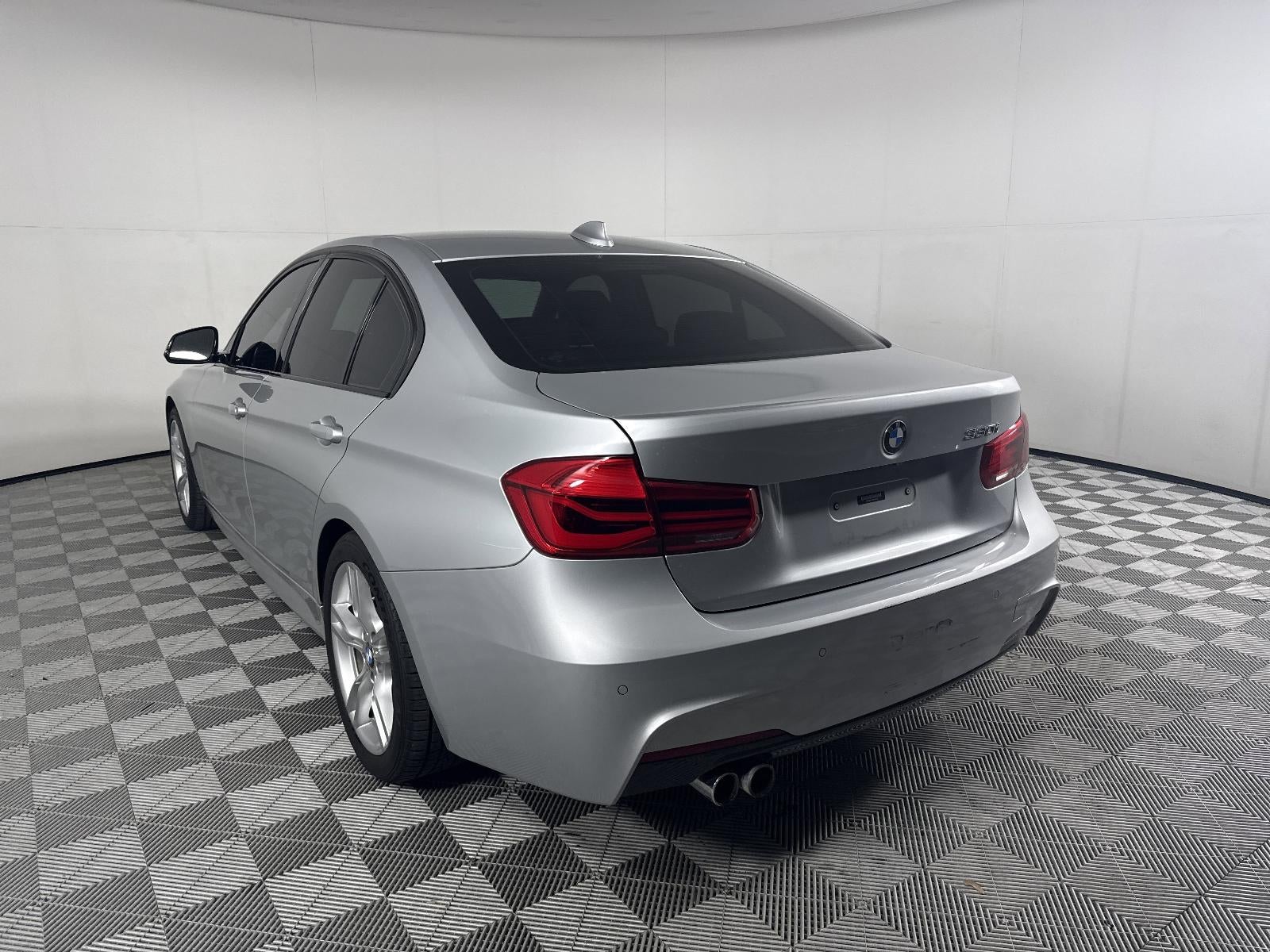 2017 BMW 3 Series 330i