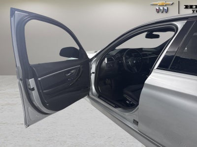 2017 BMW 3 Series 330i