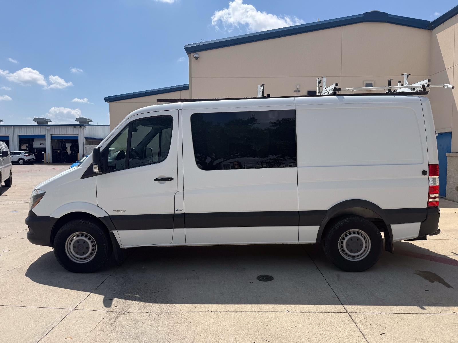2016 Mercedes-Benz Sprinter 2500 RWD 2500 144"