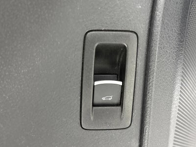 2013 Volkswagen Touareg Sport