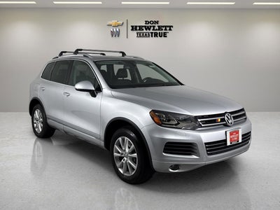 2013 Volkswagen Touareg Sport